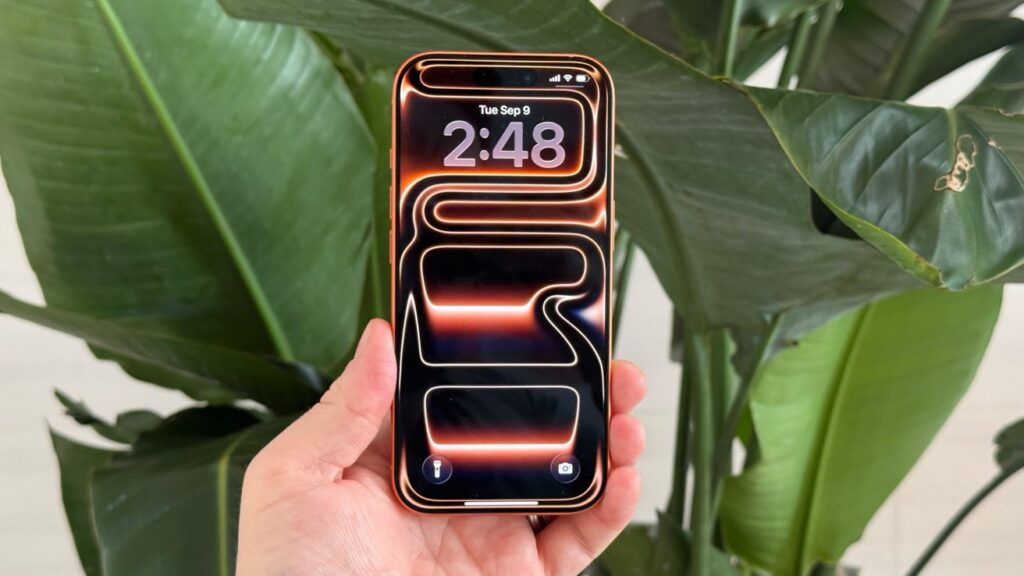iPhone 17