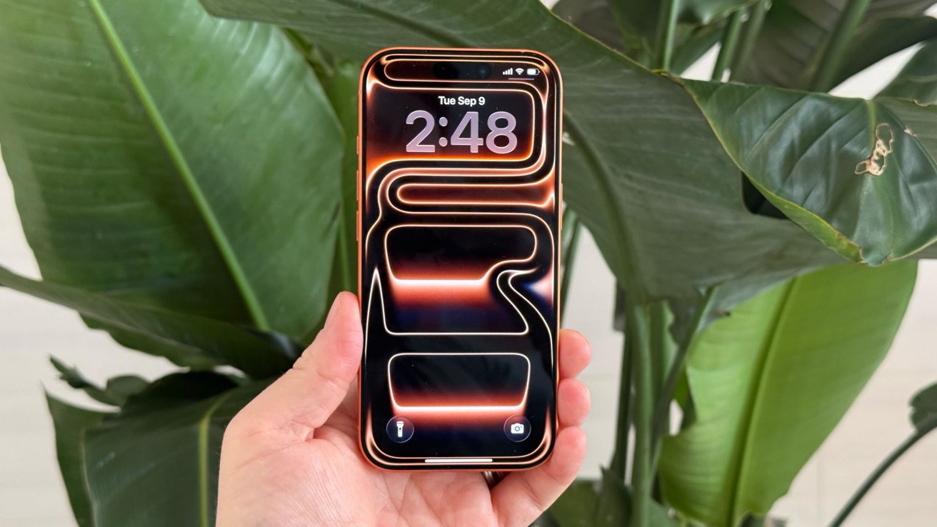 iPhone 17