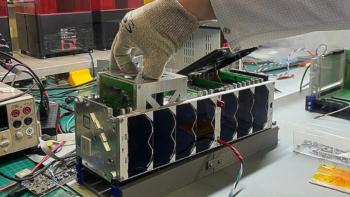 هوش مصنوعی ماهواره‌ها را در فضا کنترل می‌کند