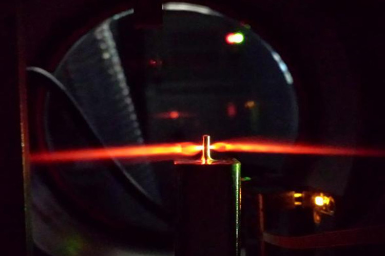 ثبت لحظه‌های کوانتومی سریع‌ترین دوربین جهان با پالس ۱۹٫۲ اتوثانیه‌ای